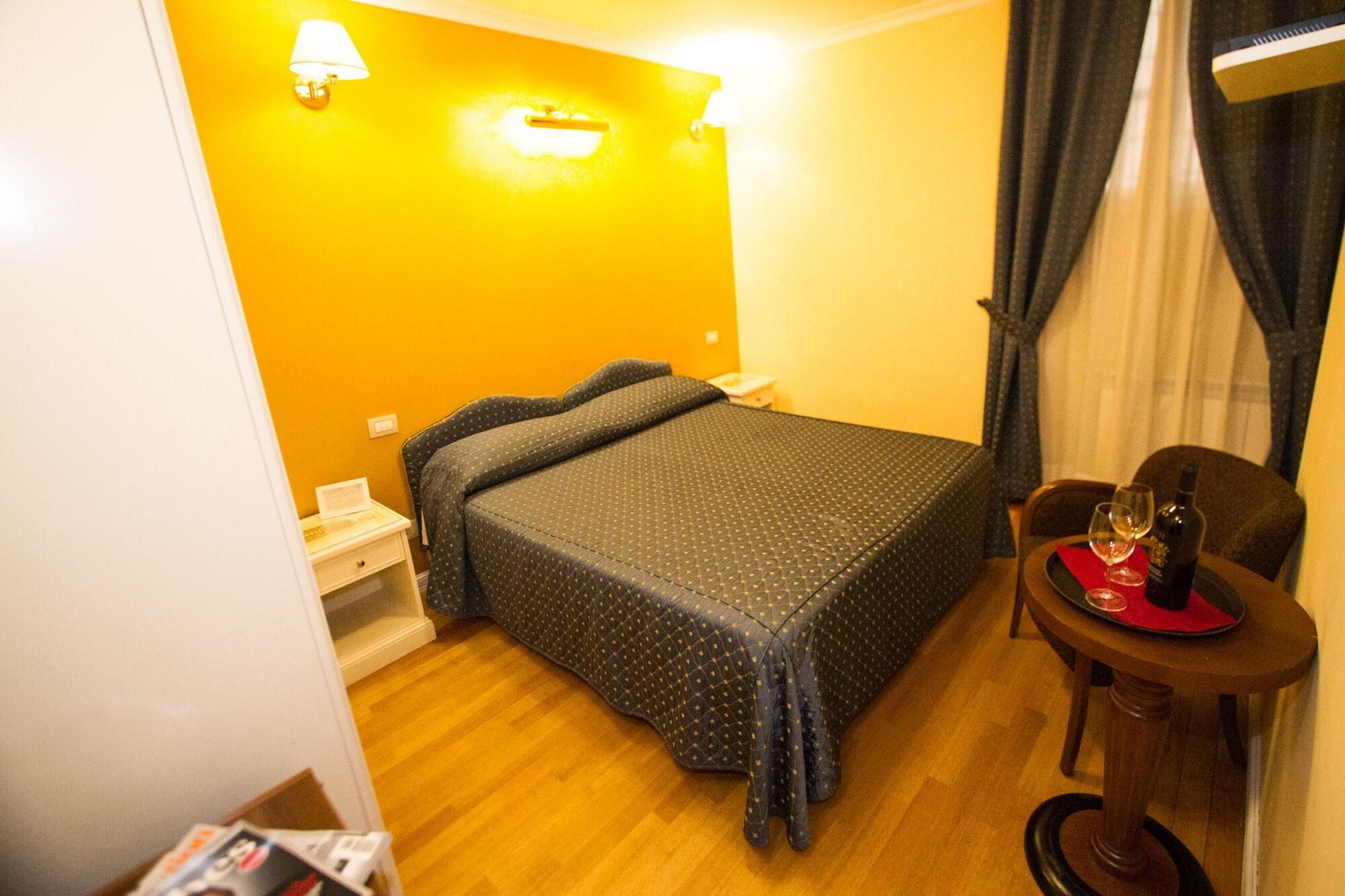 Flann O'Brien Rooms Roma Dış mekan fotoğraf